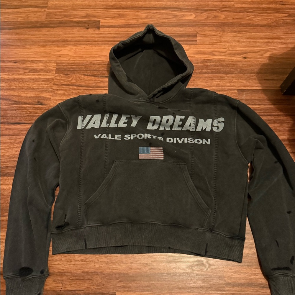 VALE SPORTS Black Hoodie